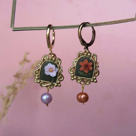 Tiny Arch Mismatch Huggies